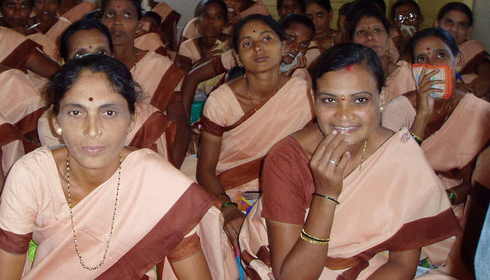 2010: Comienza el programa de activistas de salud social acreditado