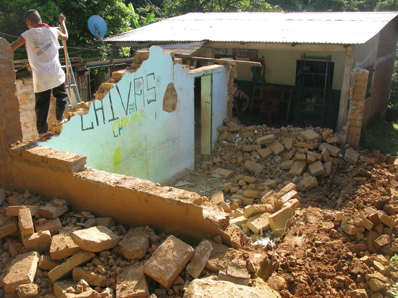 PRASAD 2017 - Ayuda humanitaria para el terremoto de Mexico - Casa destruida 2